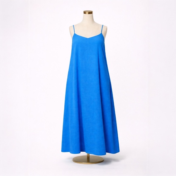 Torrid Vibrant Blue Maxi Dress - Picture 2 of 10